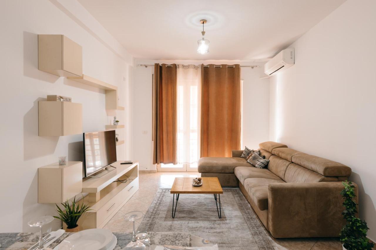 Rs Place 1-Bedroom Apartment Тирана Екстериор снимка
