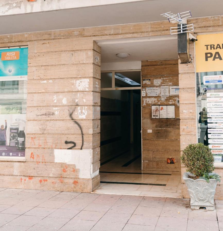 Rs Place 1-Bedroom Apartment Тирана Екстериор снимка